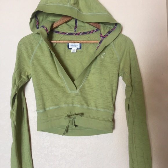 American Eagle Outfitters Tops - American Eagle crop hoodie